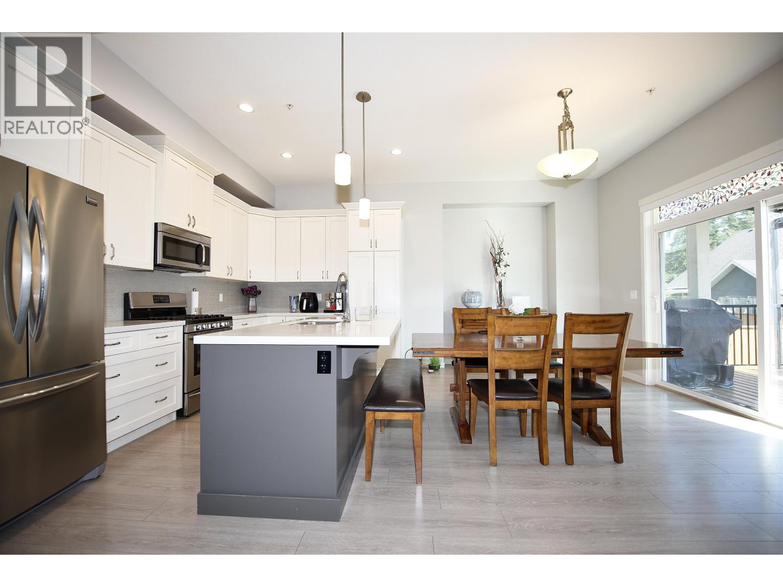 24442 113 Avenue, Maple Ridge, British Columbia V2W 0H4 - Photo 3 - R3154708