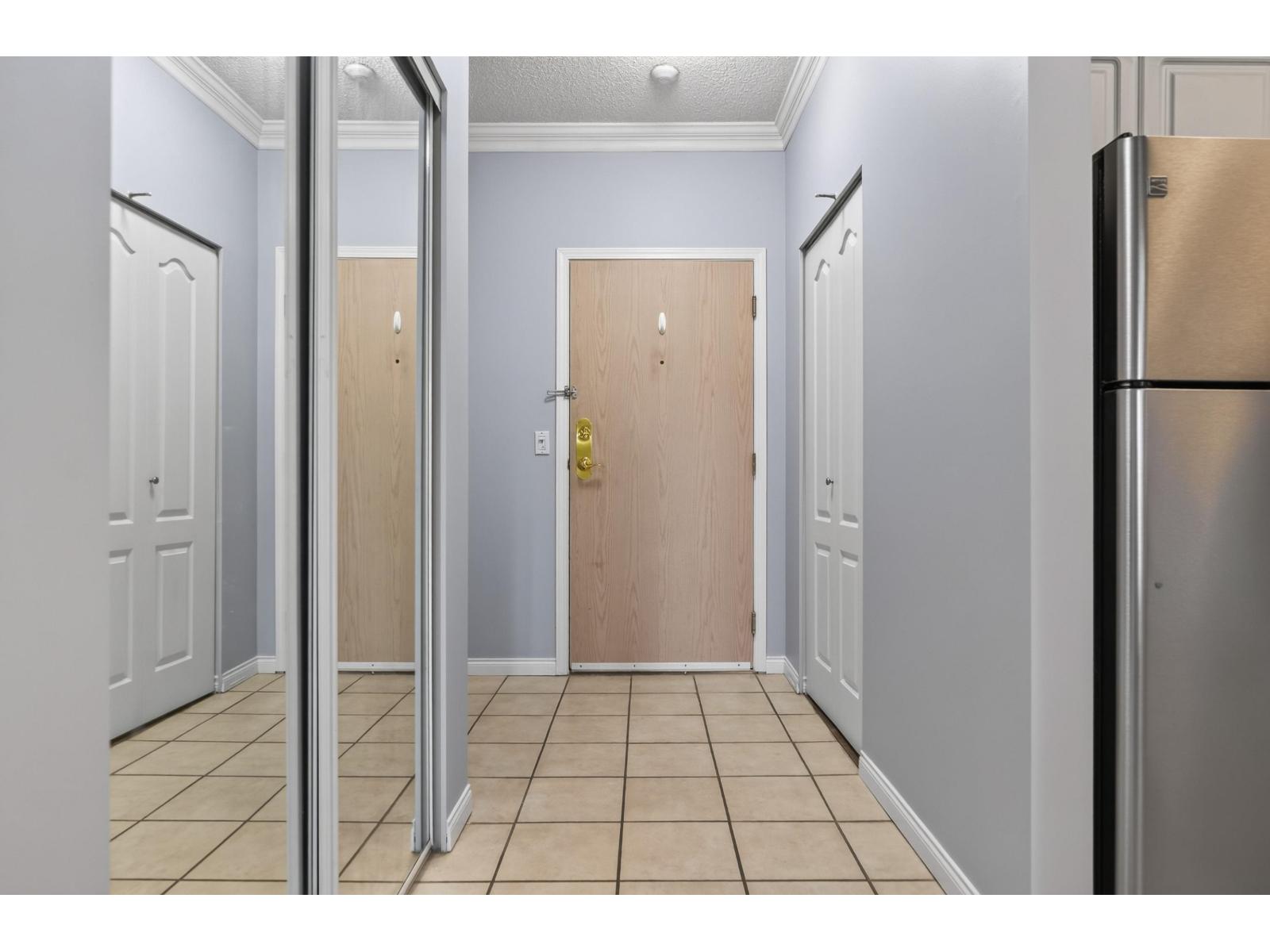 204 5646 200 Street, Langley, British Columbia  V3A 1M8 - Photo 6 - R3155177