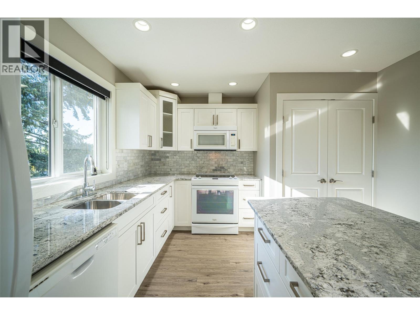 201 Mail Road, Kelowna, British Columbia  V1V 2G6 - Photo 31 - 10397487
