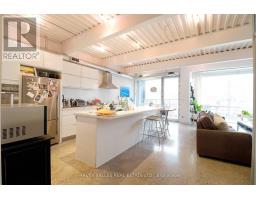 PH3A - 214 BATHURST STREET, Toronto, Ontario