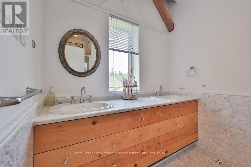 19555 Shaws Creek Road, Caledon, Ontario  L7K 1L5 - Photo 32 - W13457850