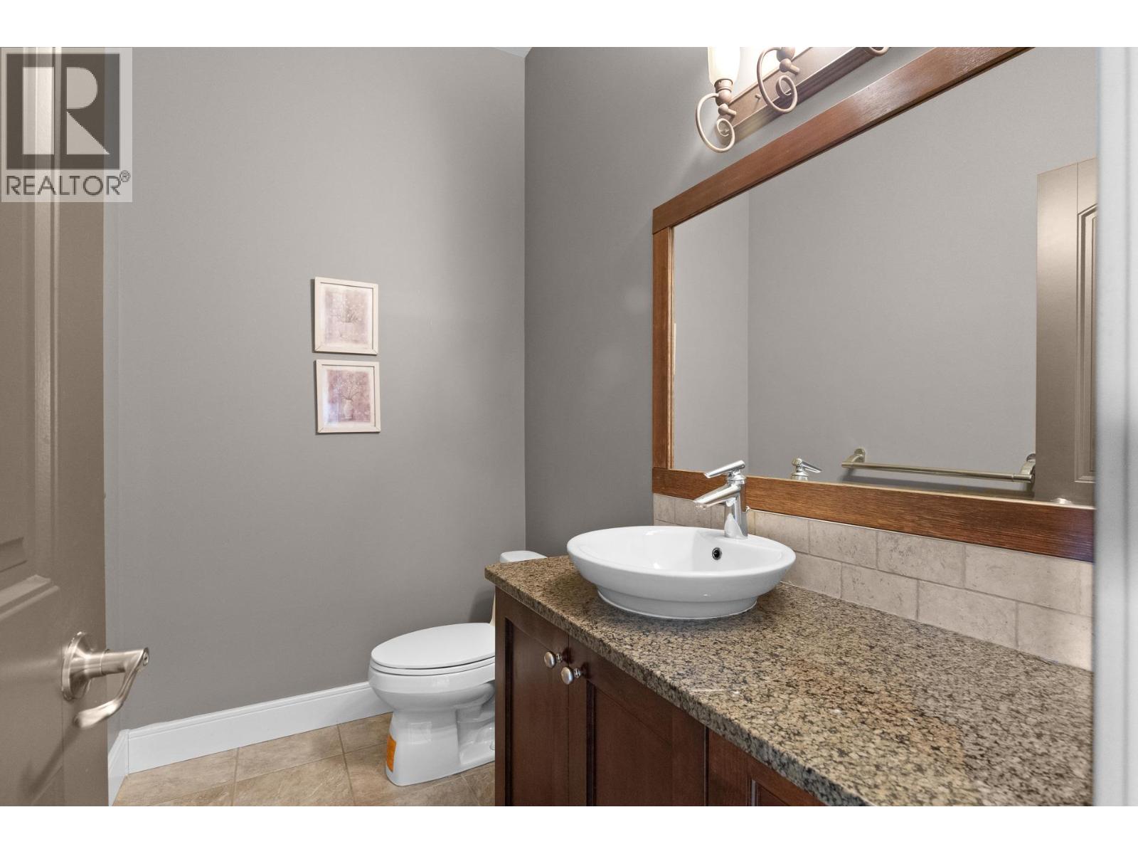 679 Devonian Avenue, Kelowna, British Columbia  V1W 5C2 - Photo 39 - 10397617