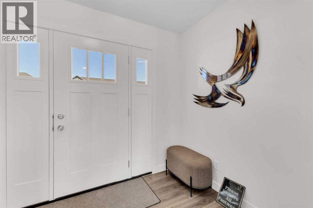 130 Norseman Close, Penhold, Alberta  T4G 0G5 - Photo 3 - A2326102