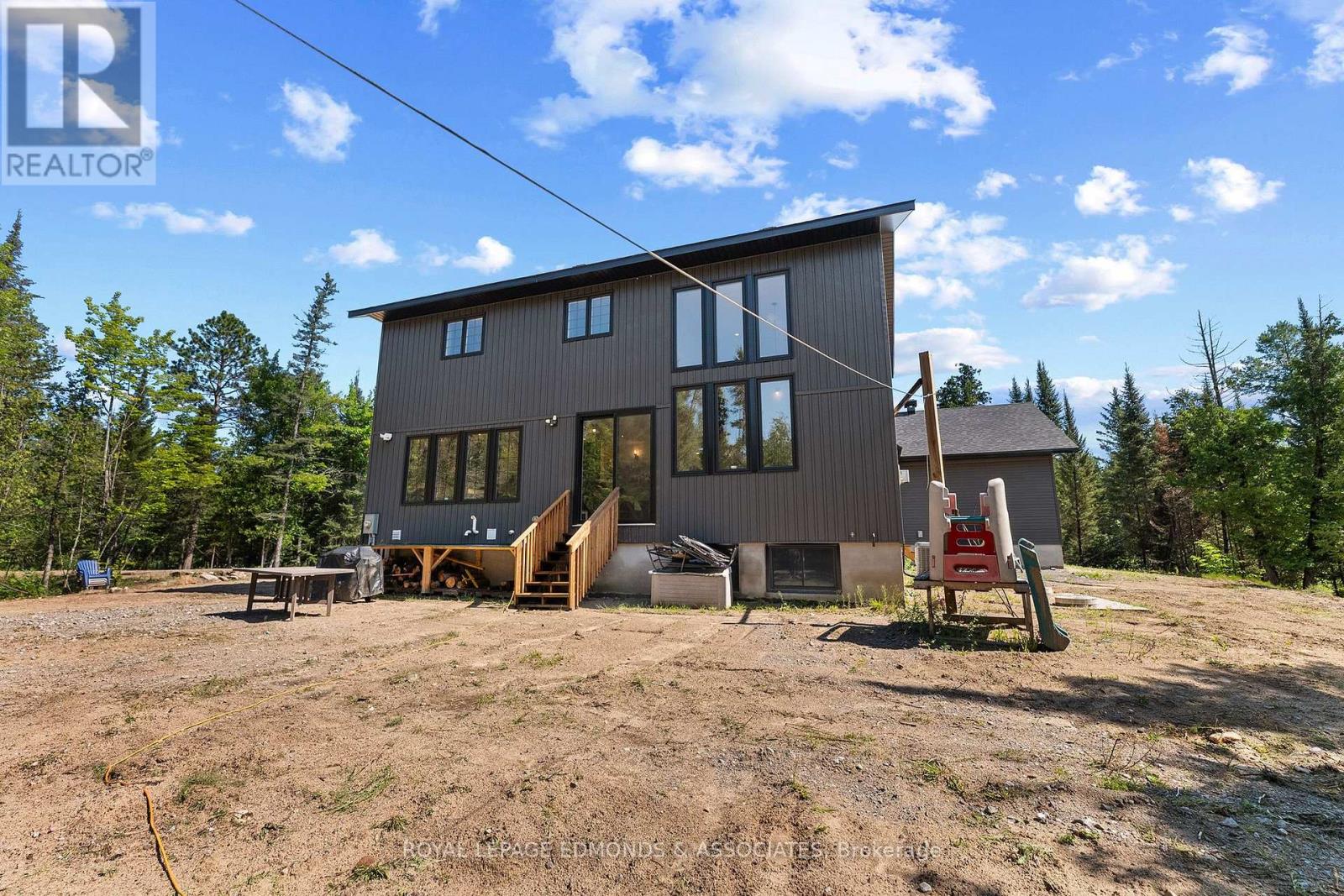 300 Forest Park Road, Laurentian Valley, Ontario  K8A 6W2 - Photo 40 - X13668274