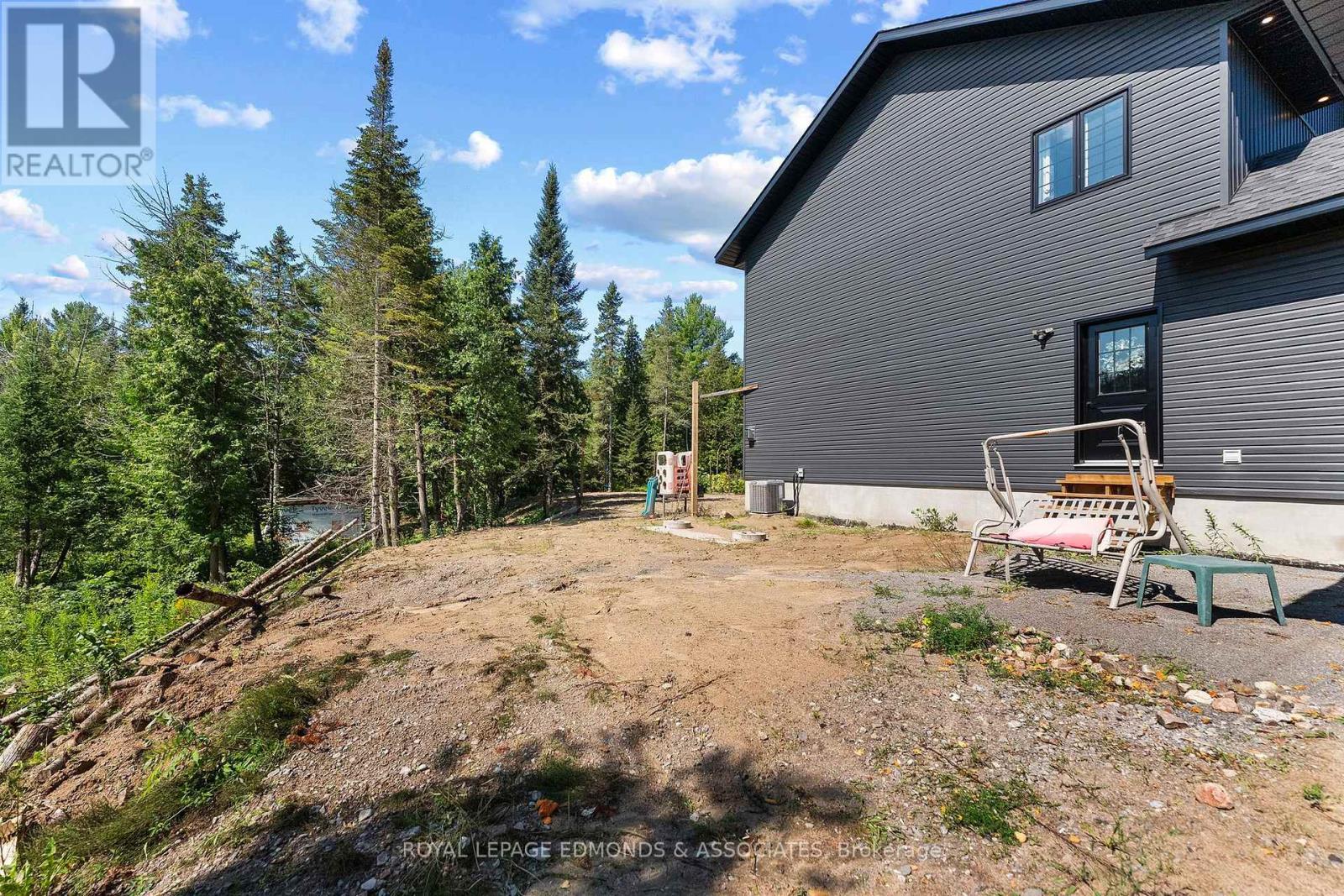 300 Forest Park Road, Laurentian Valley, Ontario  K8A 6W2 - Photo 42 - X13668274