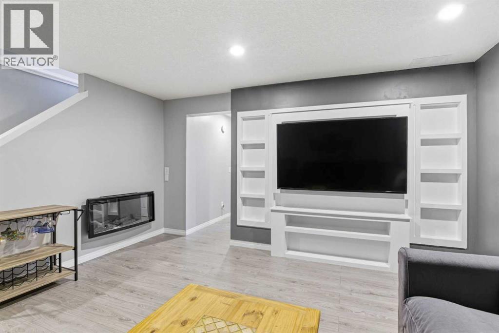 317 Sandford Place NW, Langdon, Alberta  T0J 1X2 - Photo 33 - A2328122
