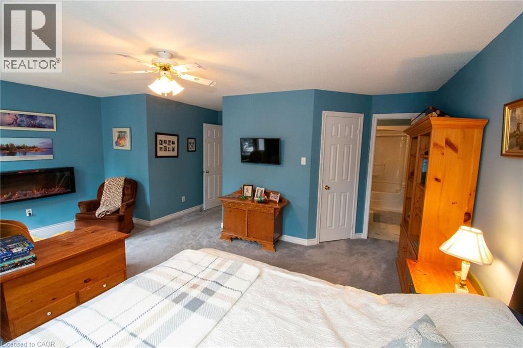 24 Walker Court, Grimsby, Ontario  L3M 5J5 - Photo 23 - 40852485