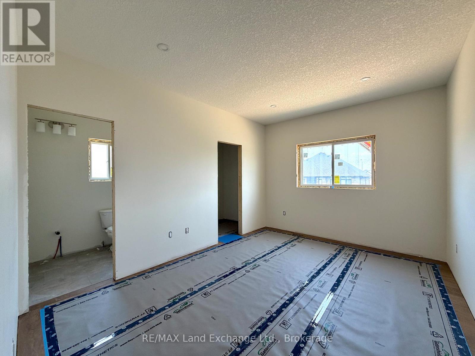 457 Northport Drive, Saugeen Shores, Ontario  N0H 2C8 - Photo 10 - X13097062