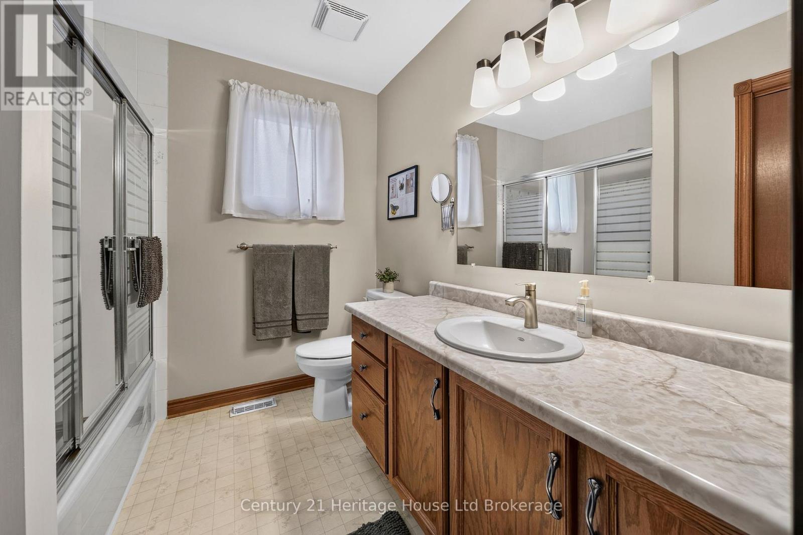 174 Metcalfe Street, Ingersoll, Ontario  N5C 1M9 - Photo 19 - X13668218
