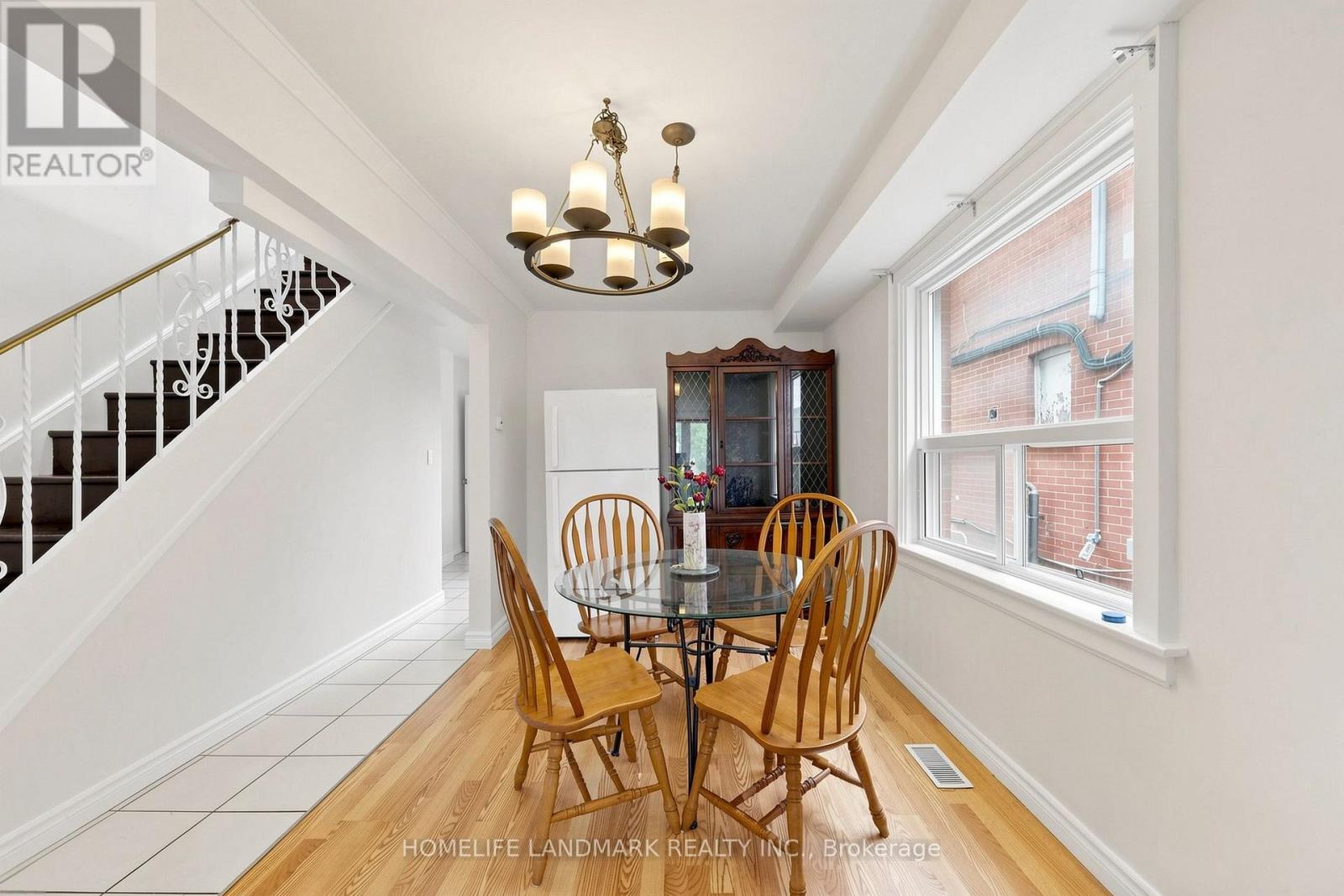 484 Glenholme Avenue, Toronto, Ontario M6E 3G2 - Photo 18 - C13668216