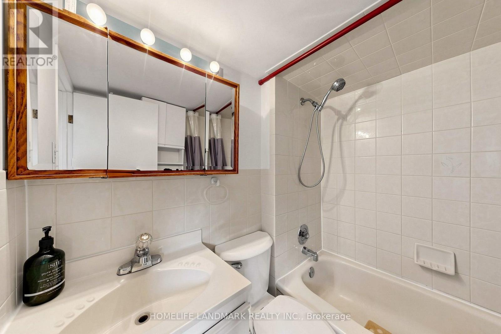 484 Glenholme Avenue, Toronto, Ontario M6E 3G2 - Photo 43 - C13668216