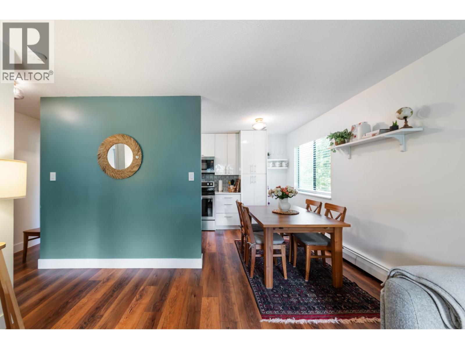 204 131 W 4th Street, North Vancouver, British Columbia  V7M 3C8 - Photo 4 - R3155212