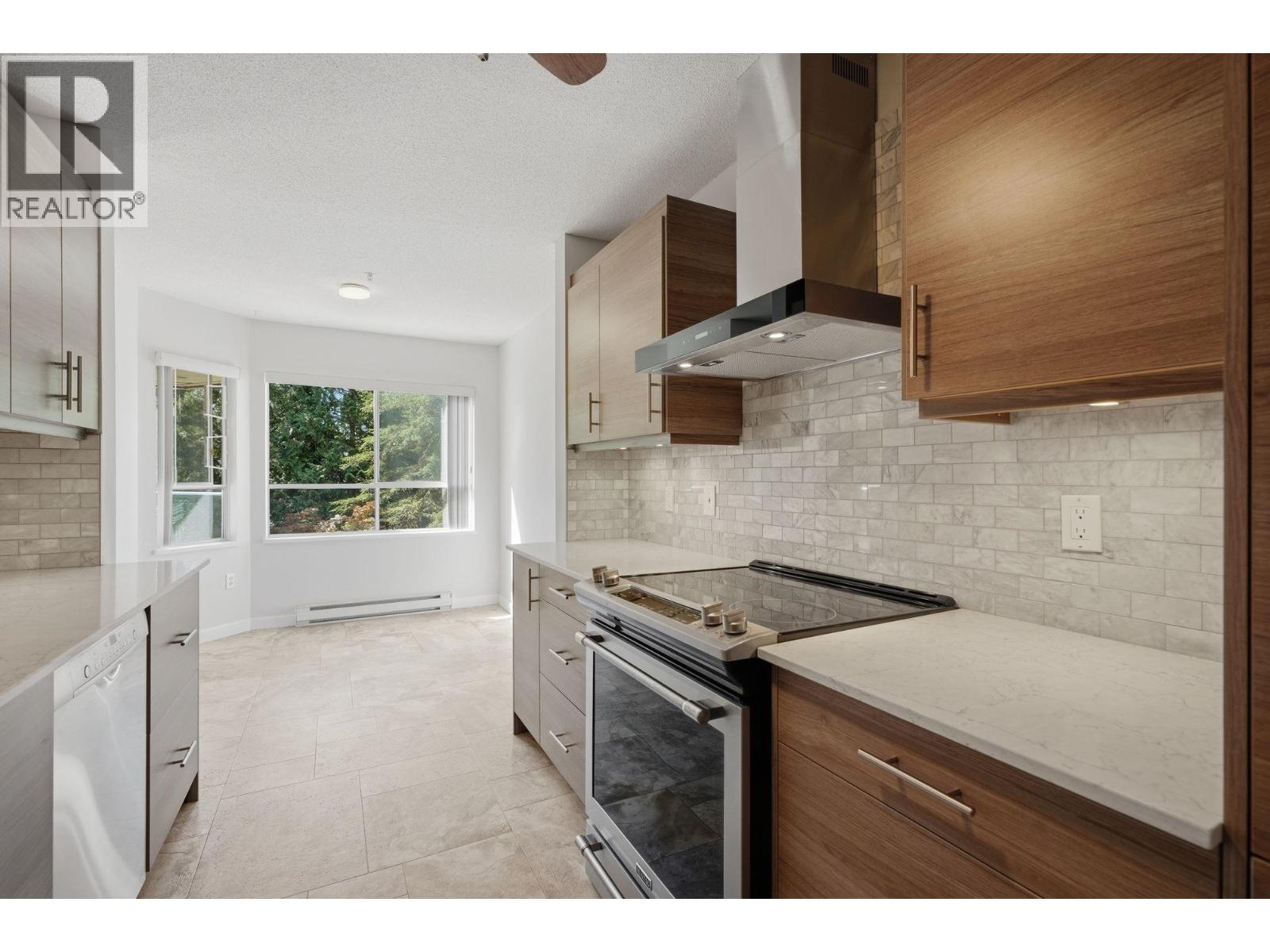 301 3680 Banff Court, North Vancouver, British Columbia  V7H 2Y7 - Photo 18 - R3155230