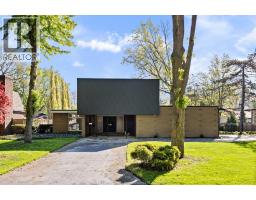 3760 VICTORIA BOULEVARD, Windsor, Ontario
