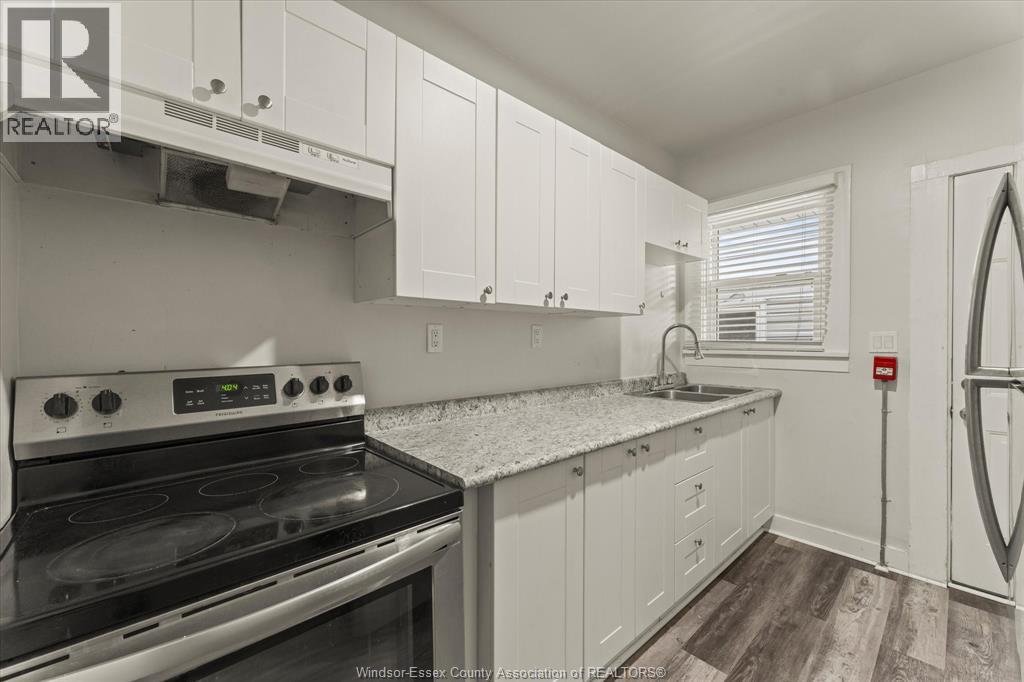 890 Howard Avenue, Windsor, Ontario N9A 1S2 - Photo 12 - 26019426