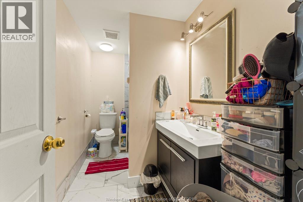 890 Howard Avenue, Windsor, Ontario N9A 1S2 - Photo 36 - 26019426