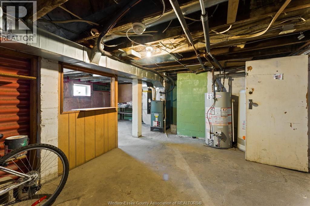 890 Howard Avenue, Windsor, Ontario N9A 1S2 - Photo 42 - 26019426