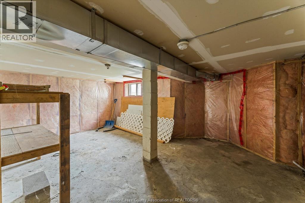 890 Howard Avenue, Windsor, Ontario N9A 1S2 - Photo 43 - 26019426