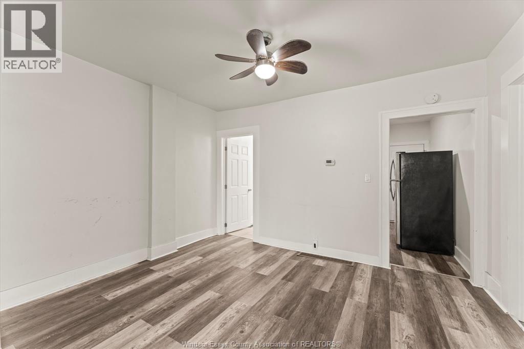 890 Howard Avenue, Windsor, Ontario N9A 1S2 - Photo 8 - 26019426