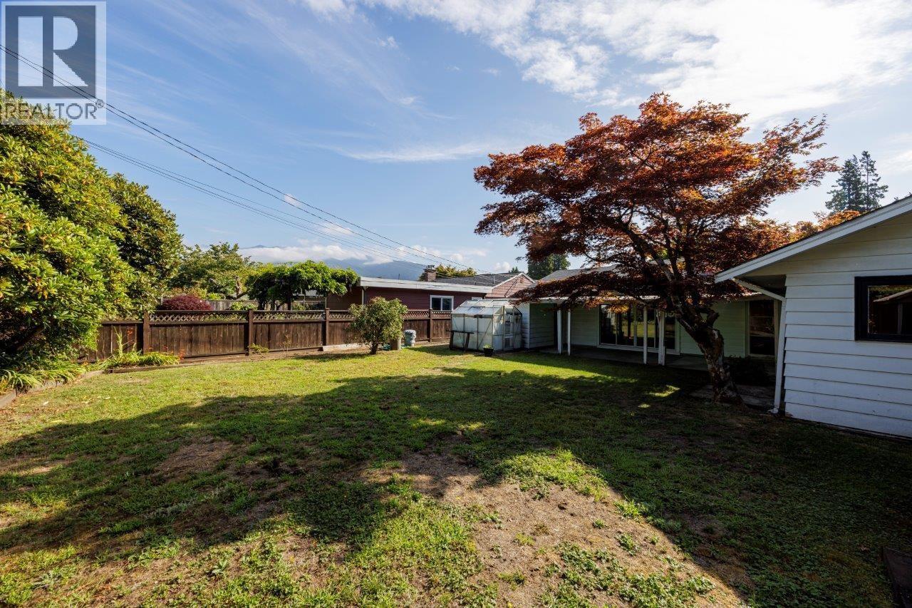 1161 Redwood Street, North Vancouver, British Columbia  V7P 2V3 - Photo 14 - R3155215