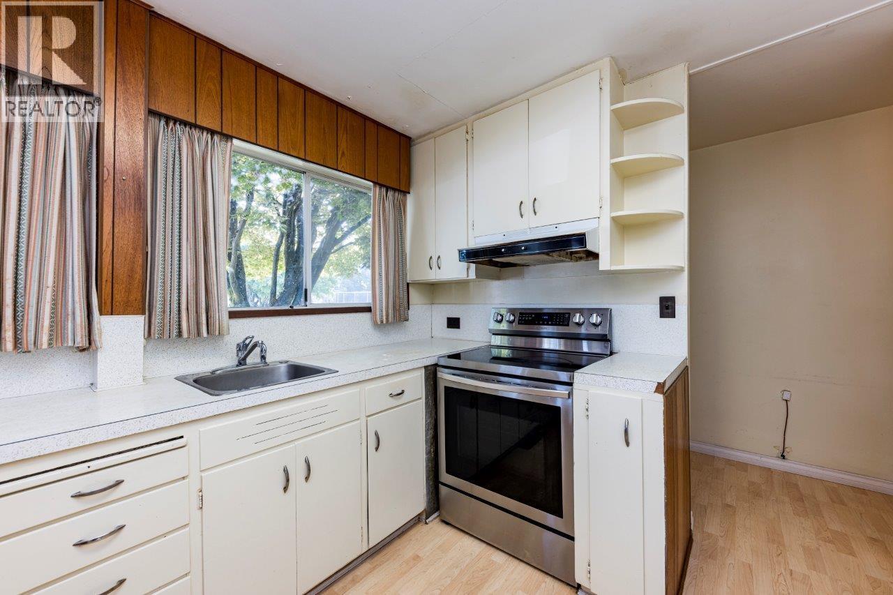 1161 Redwood Street, North Vancouver, British Columbia  V7P 2V3 - Photo 18 - R3155215