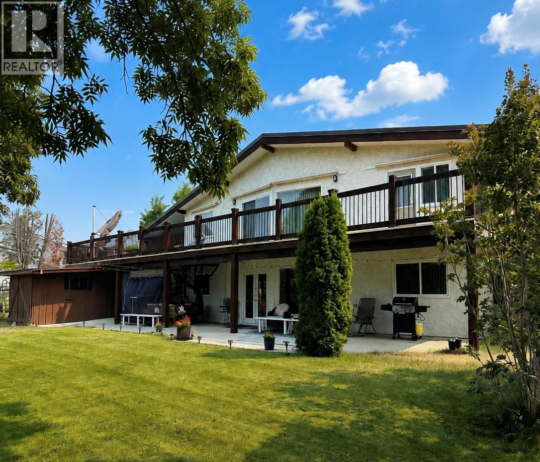 7562 Crest-A-Way Road, Oliver, British Columbia  V0H 1T2 - Photo 1 - 10397588