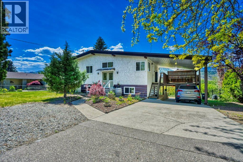 7562 Crest-A-Way Road, Oliver, British Columbia  V0H 1T2 - Photo 8 - 10397588