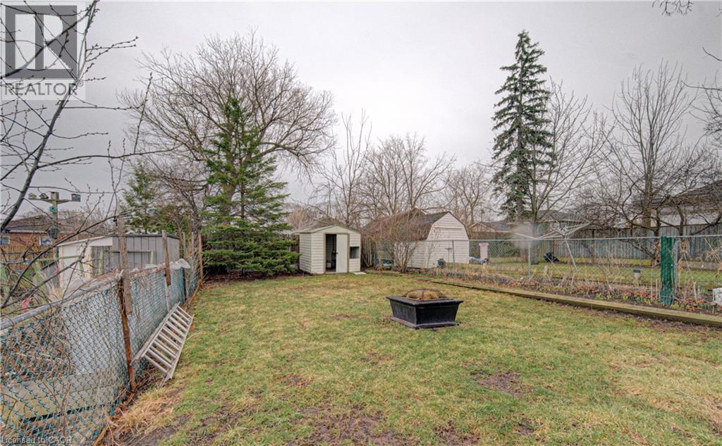 227 East 23rd Street, Hamilton, Ontario  L8V 2X2 - Photo 32 - 40855408