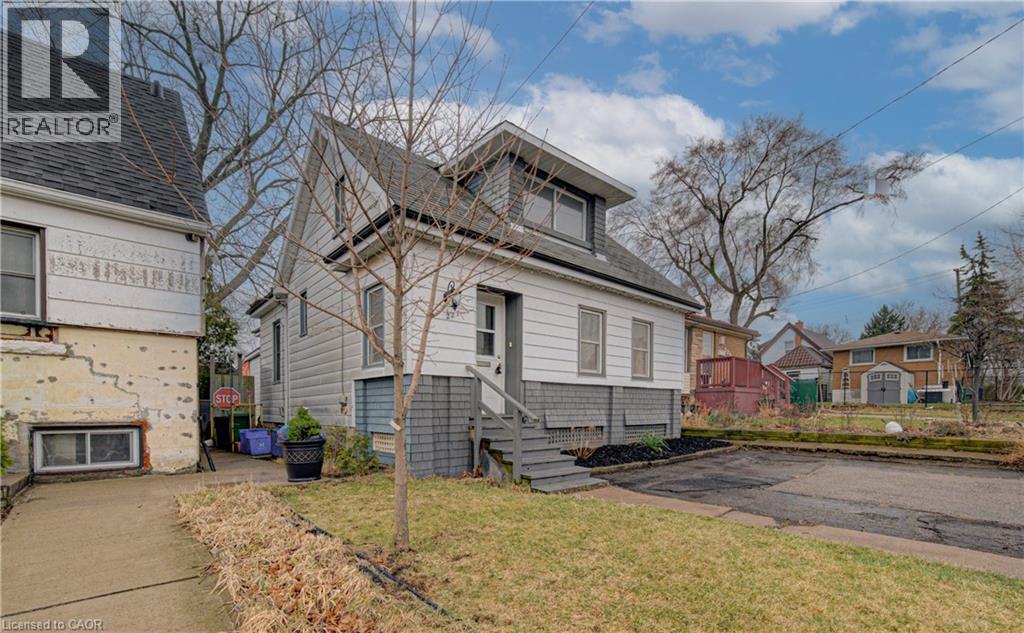 227 East 23rd Street, Hamilton, Ontario  L8V 2X2 - Photo 35 - 40855408