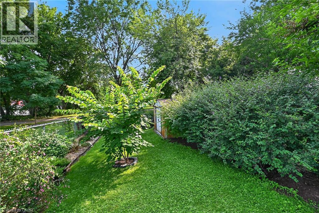 230 Picton Street E, Hamilton, Ontario  L8L 3W9 - Photo 37 - 40855189
