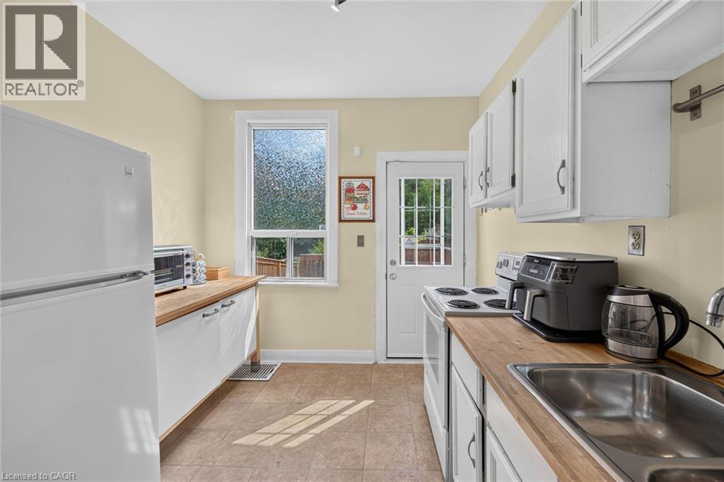230 Picton Street E, Hamilton, Ontario  L8L 3W9 - Photo 7 - 40855189