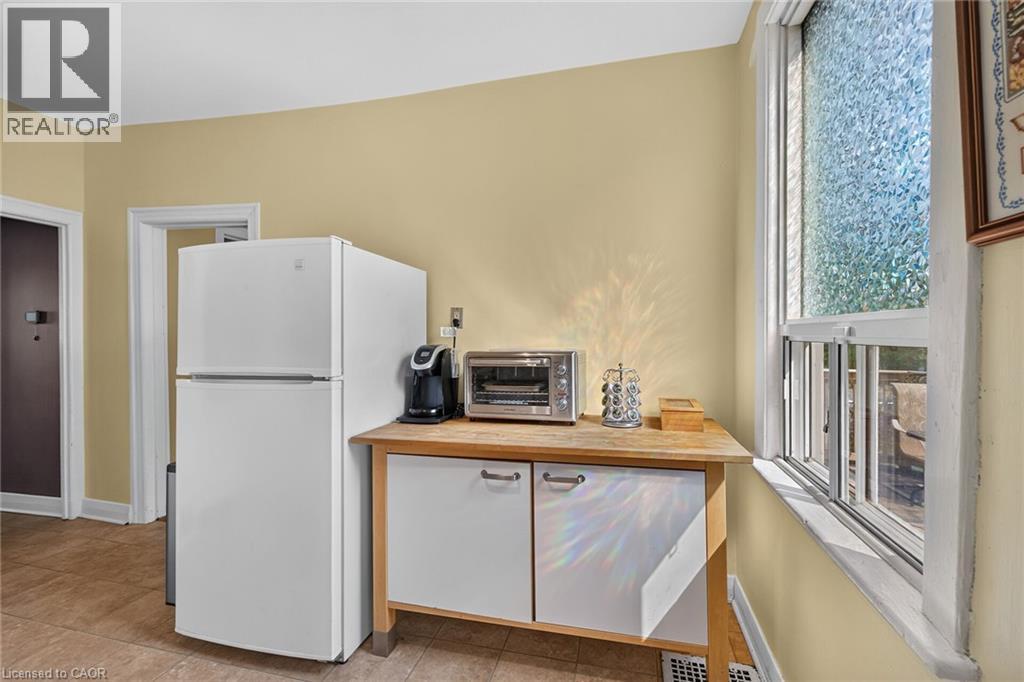 230 Picton Street E, Hamilton, Ontario  L8L 3W9 - Photo 9 - 40855189