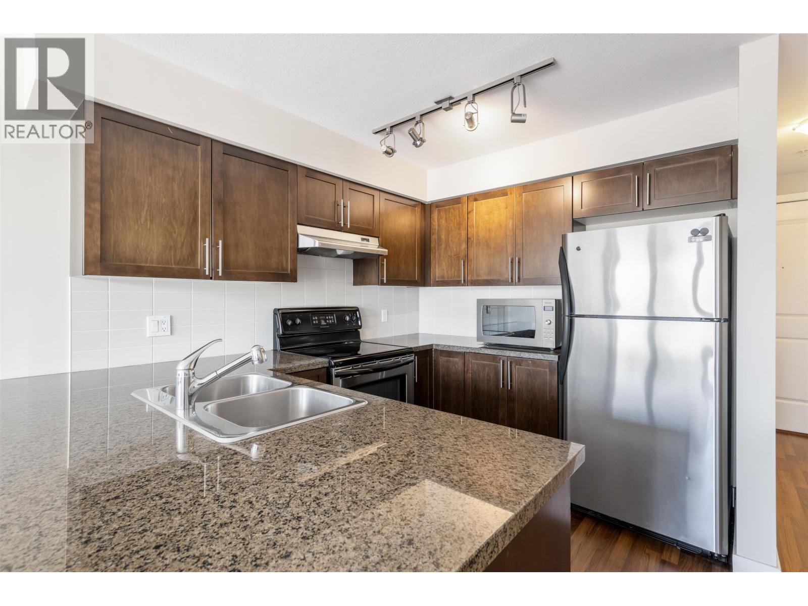 306 2008 Bayswater Street, Vancouver, British Columbia  V6K 4A8 - Photo 7 - R3105415