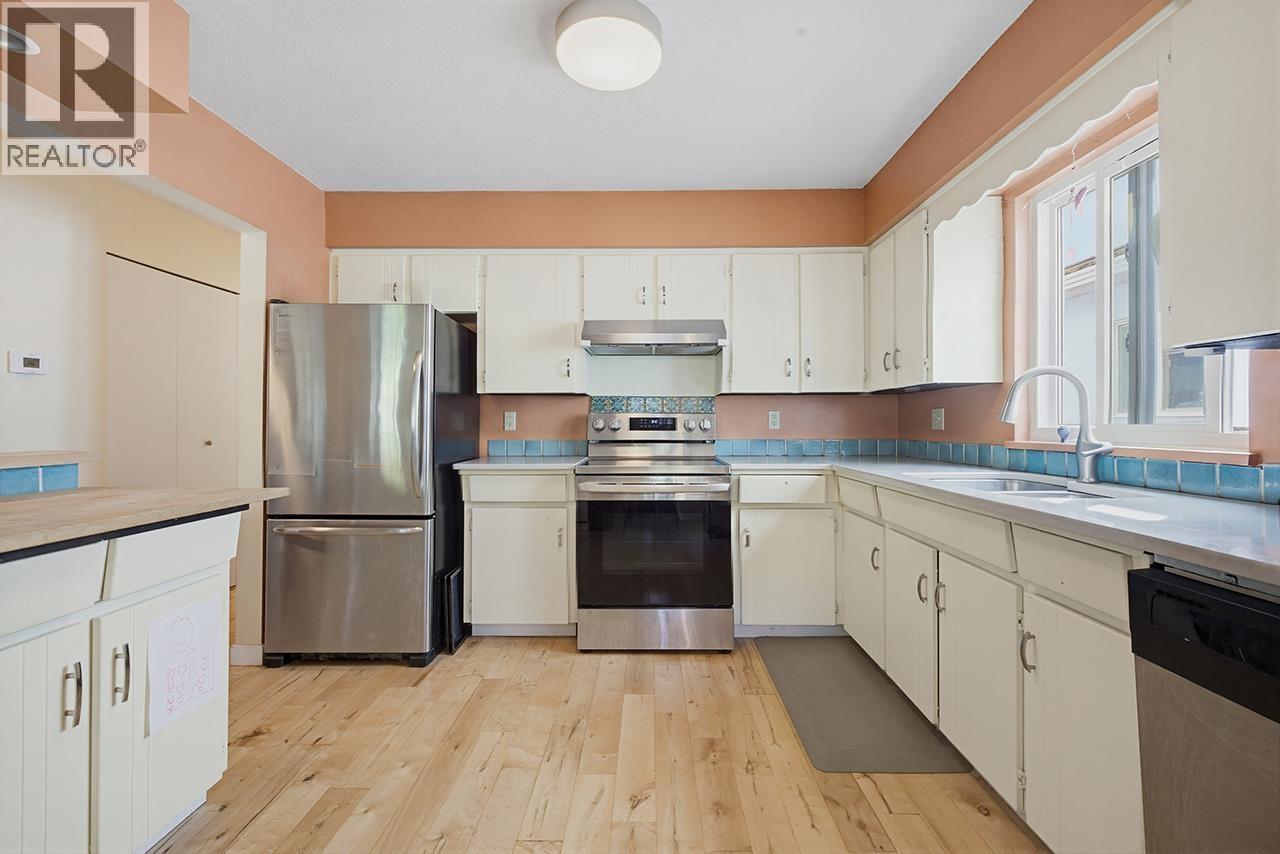 2554 E 7th Avenue, Vancouver, British Columbia  V5M 1T4 - Photo 23 - R3154542