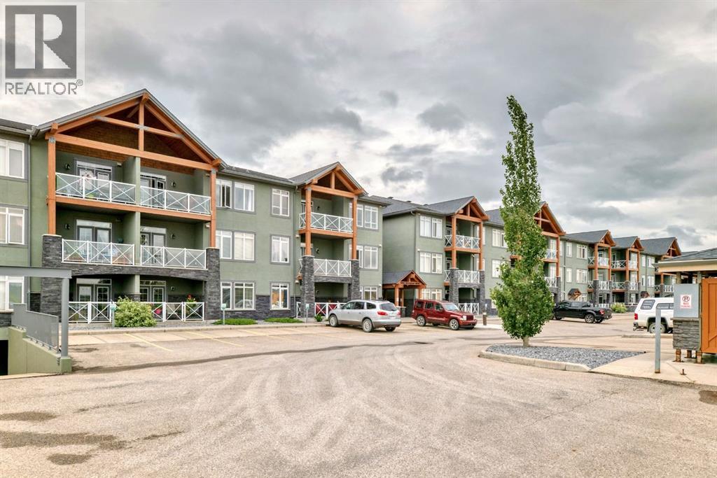 111, 1005B Westmount Drive, Strathmore, Alberta