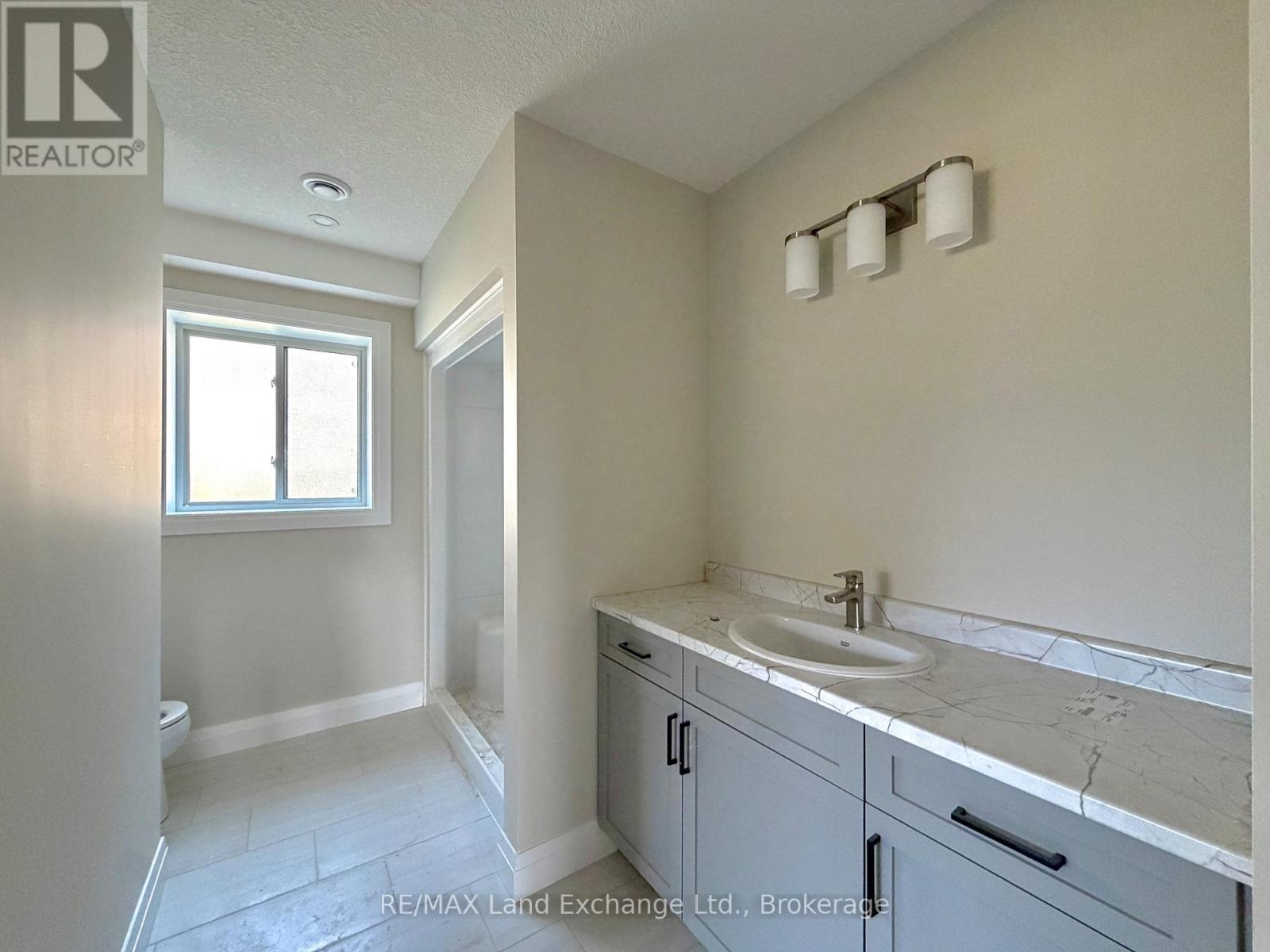 282 Ridge Street, Saugeen Shores, Ontario  N0H 2C3 - Photo 17 - X11822711