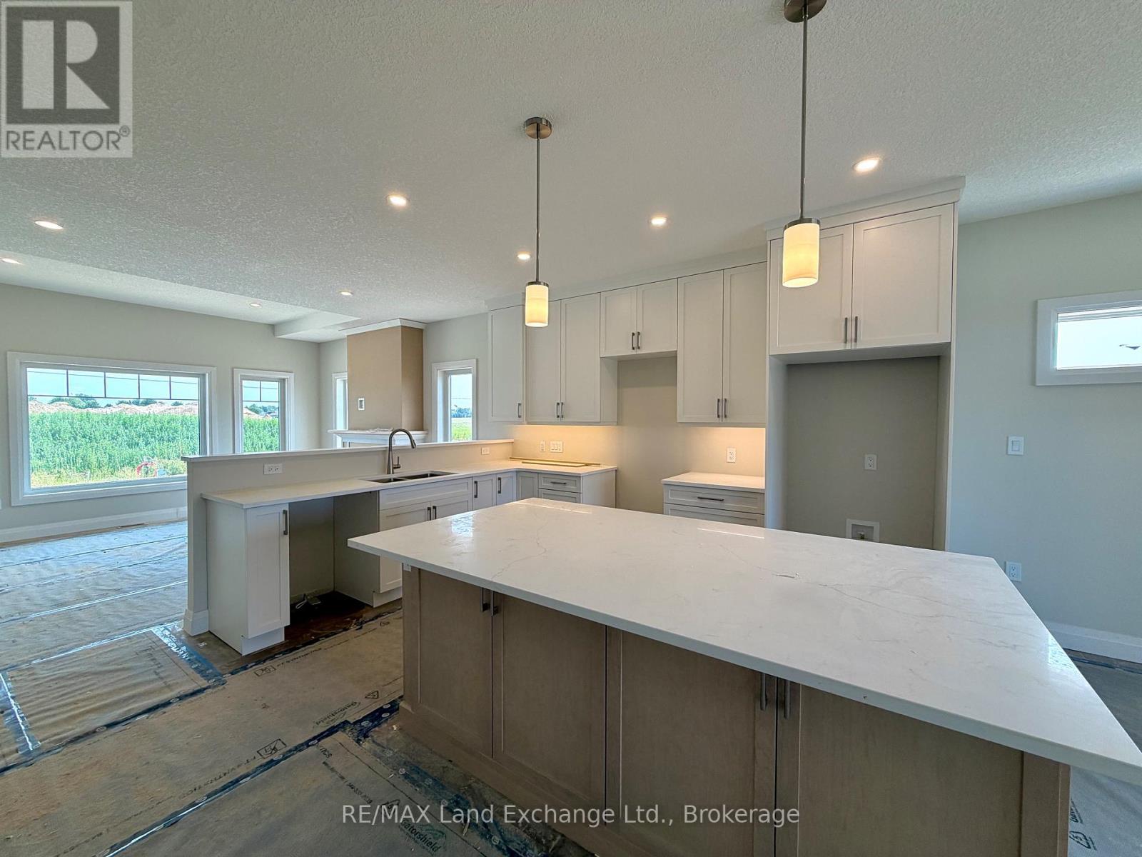 282 Ridge Street, Saugeen Shores, Ontario  N0H 2C3 - Photo 21 - X11822711