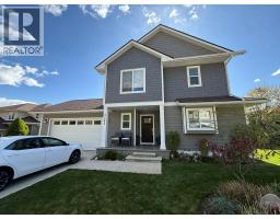 3583 14th Avenue, Castlegar, British Columbia