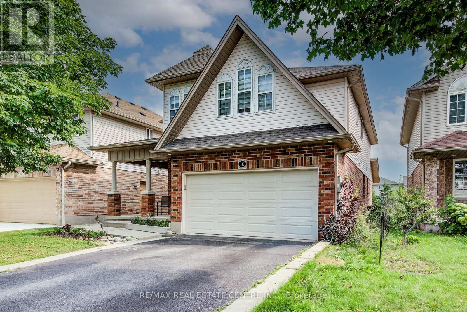 16 PAULSTOWN CRESCENT, Guelph, Ontario