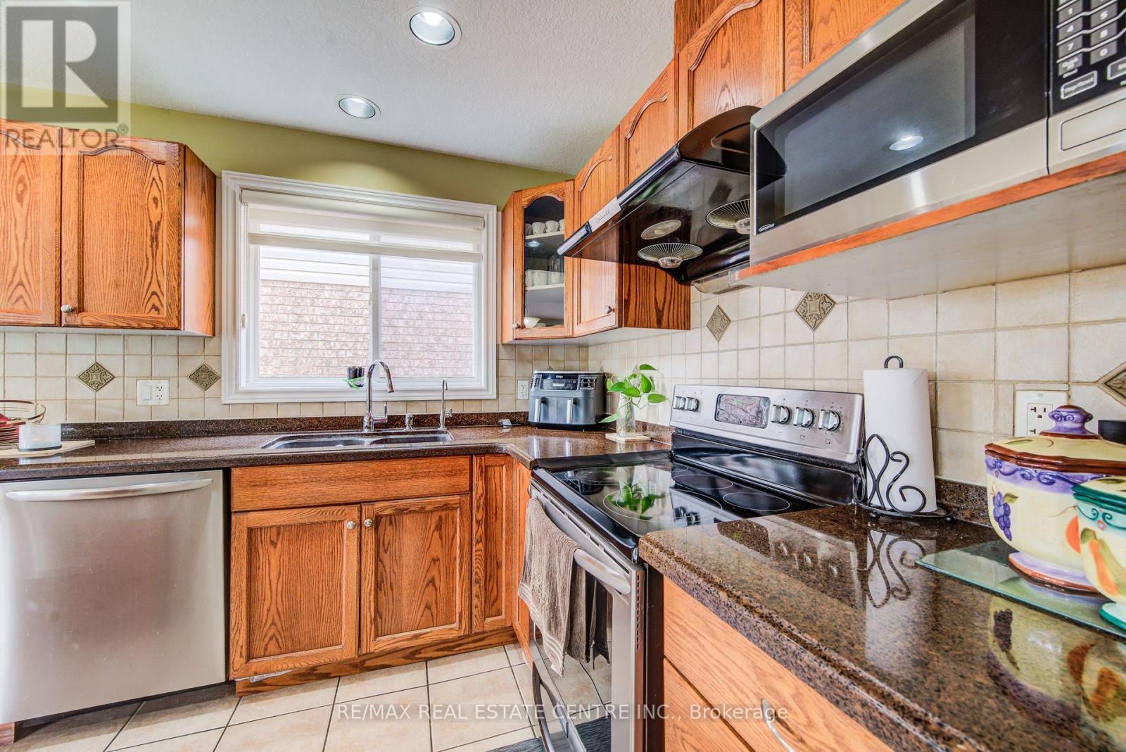 16 Paulstown Crescent, Guelph, Ontario  N1G 5H7 - Photo 16 - X13668260