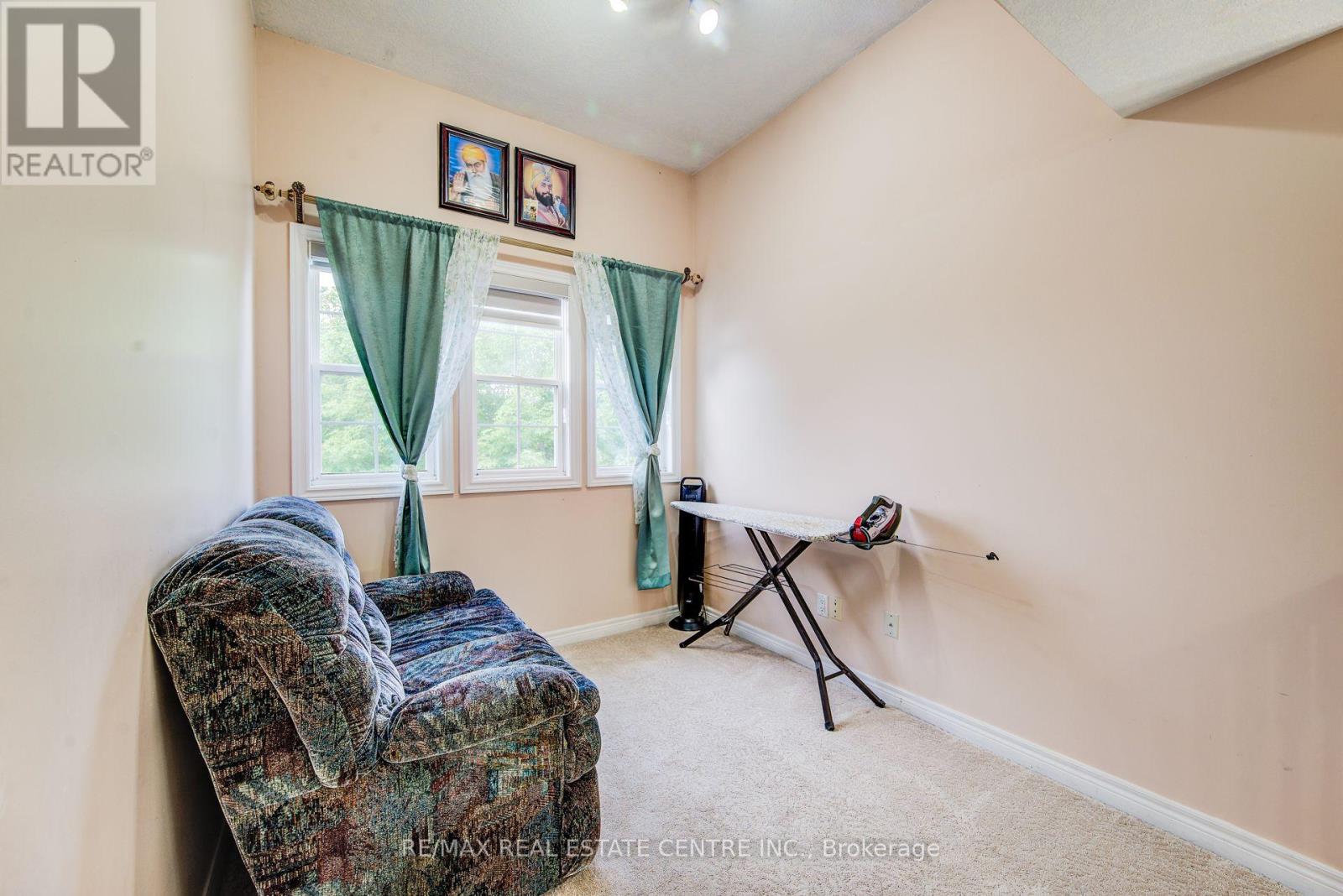 16 Paulstown Crescent, Guelph, Ontario  N1G 5H7 - Photo 27 - X13668260