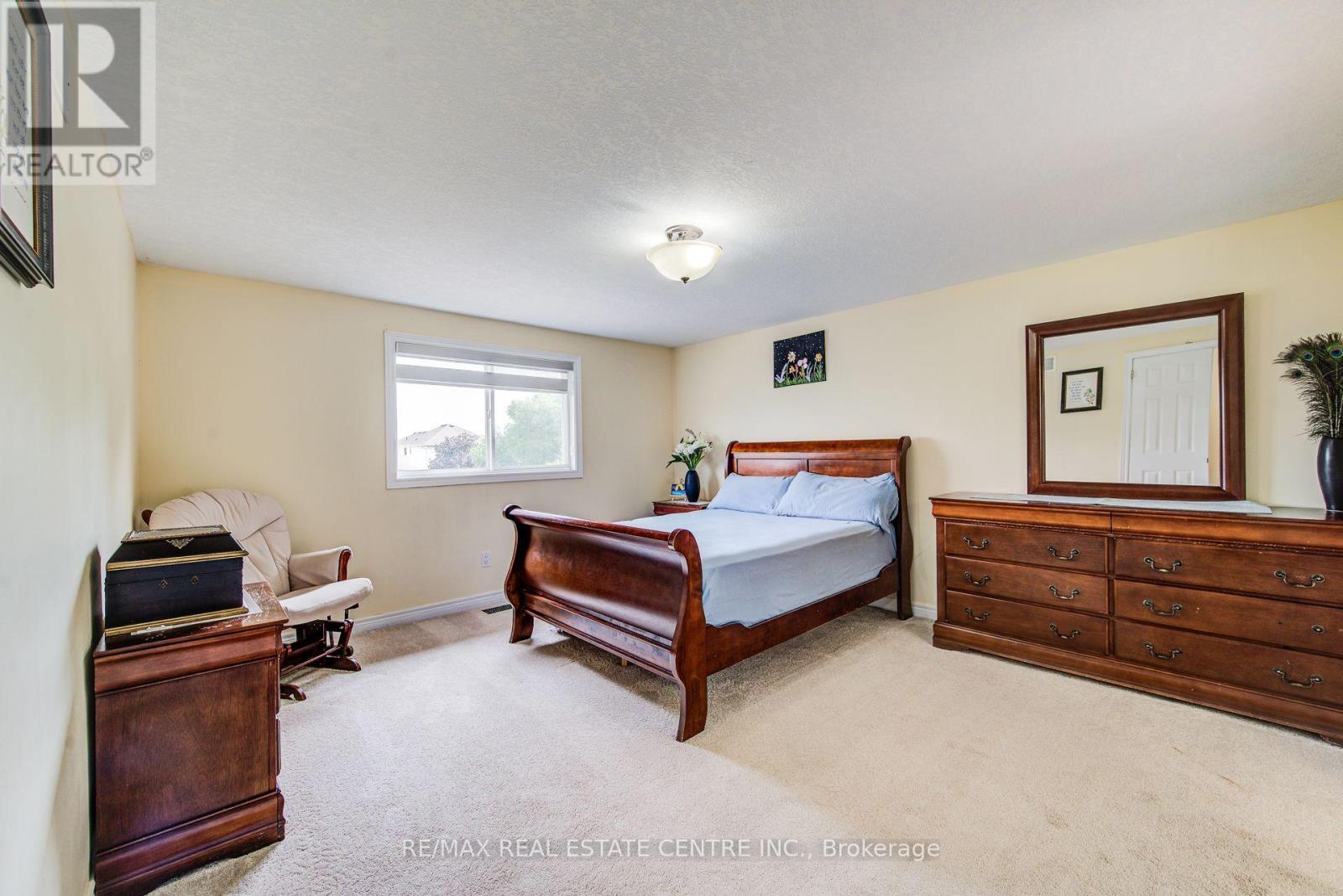 16 Paulstown Crescent, Guelph, Ontario  N1G 5H7 - Photo 34 - X13668260