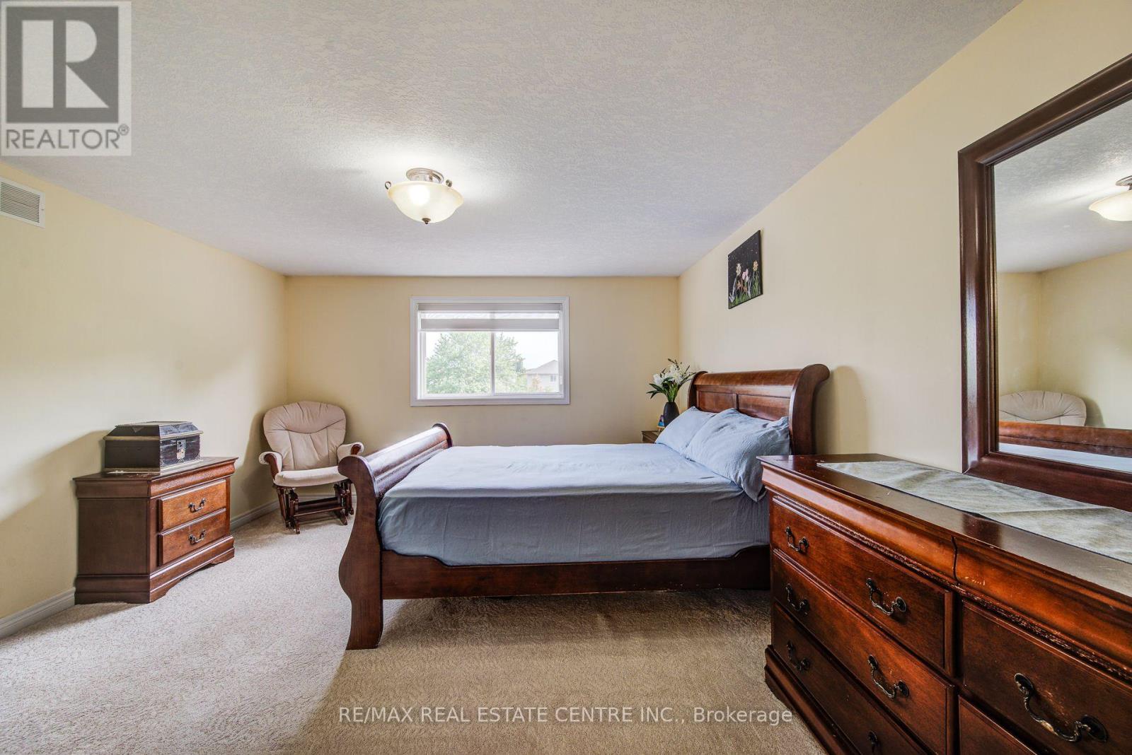 16 Paulstown Crescent, Guelph, Ontario  N1G 5H7 - Photo 35 - X13668260