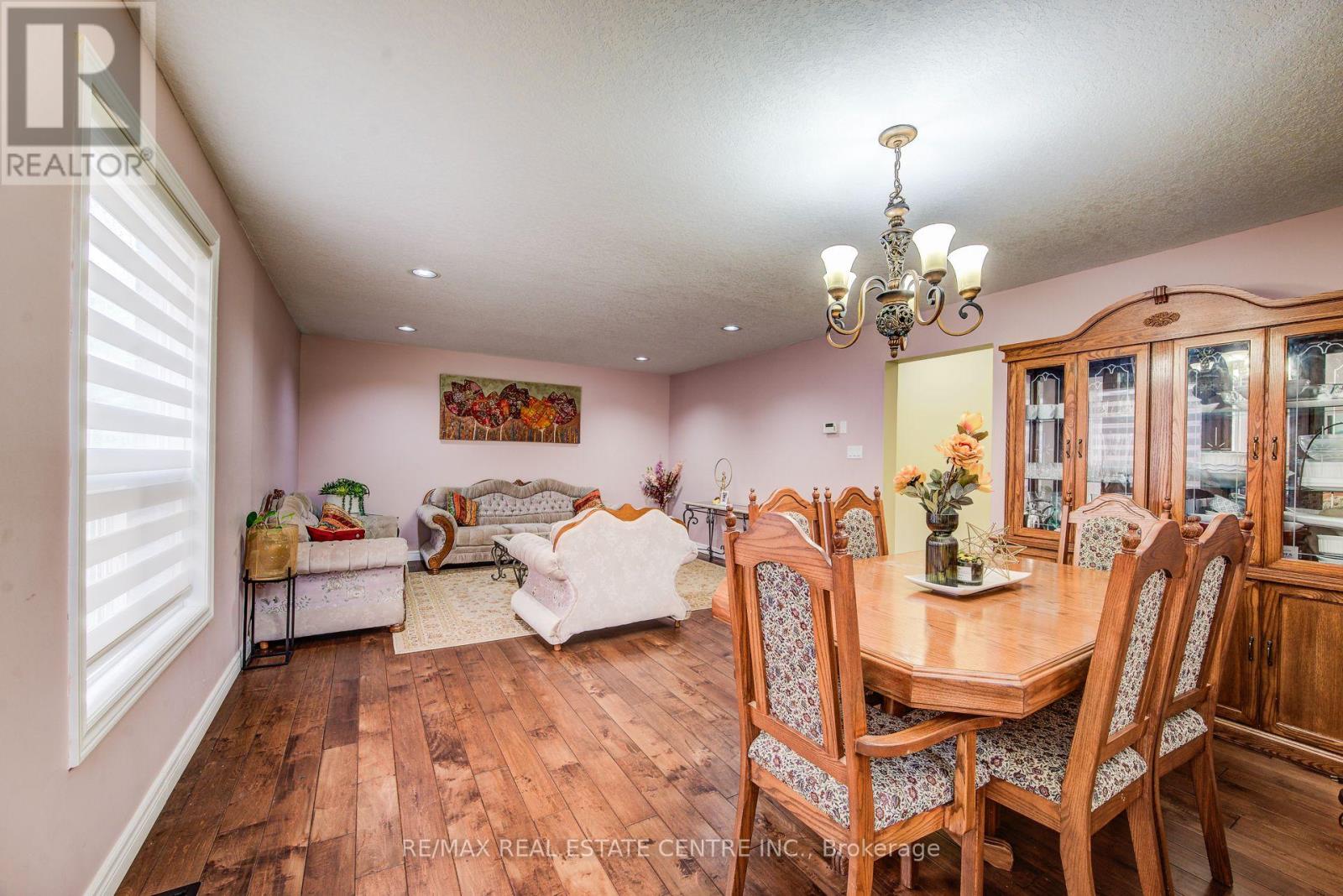 16 Paulstown Crescent, Guelph, Ontario  N1G 5H7 - Photo 4 - X13668260