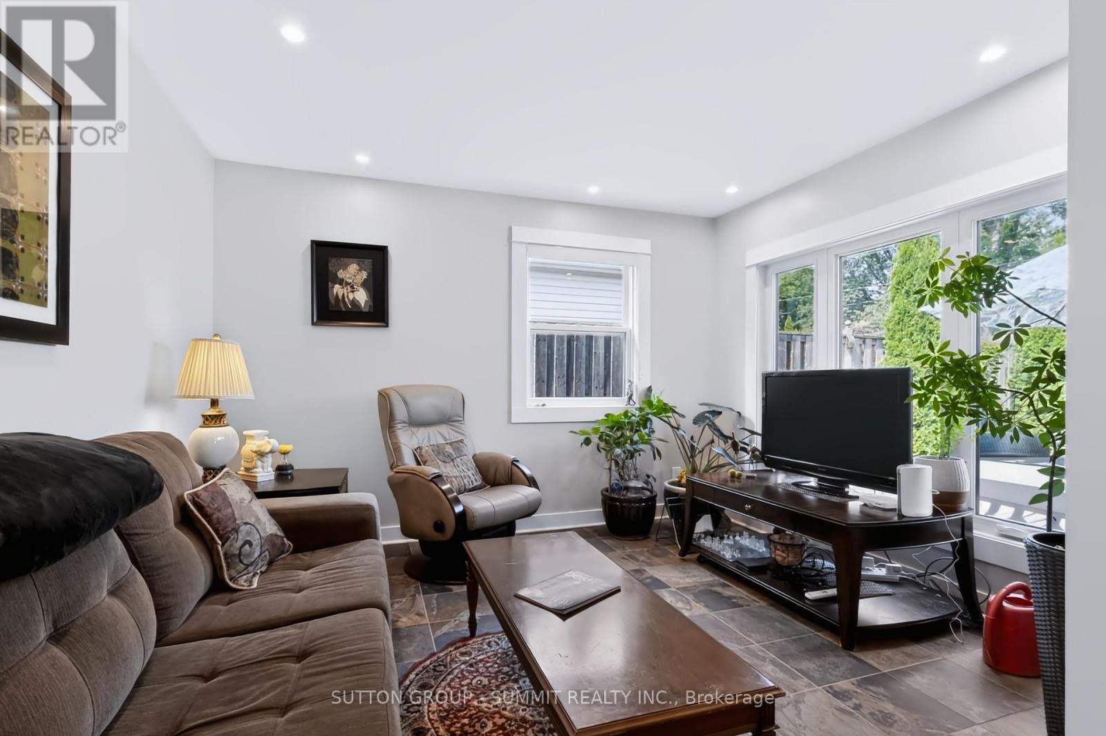 659 Cherrywood Drive, Burlington, Ontario  L7T 3W9 - Photo 19 - W13668110