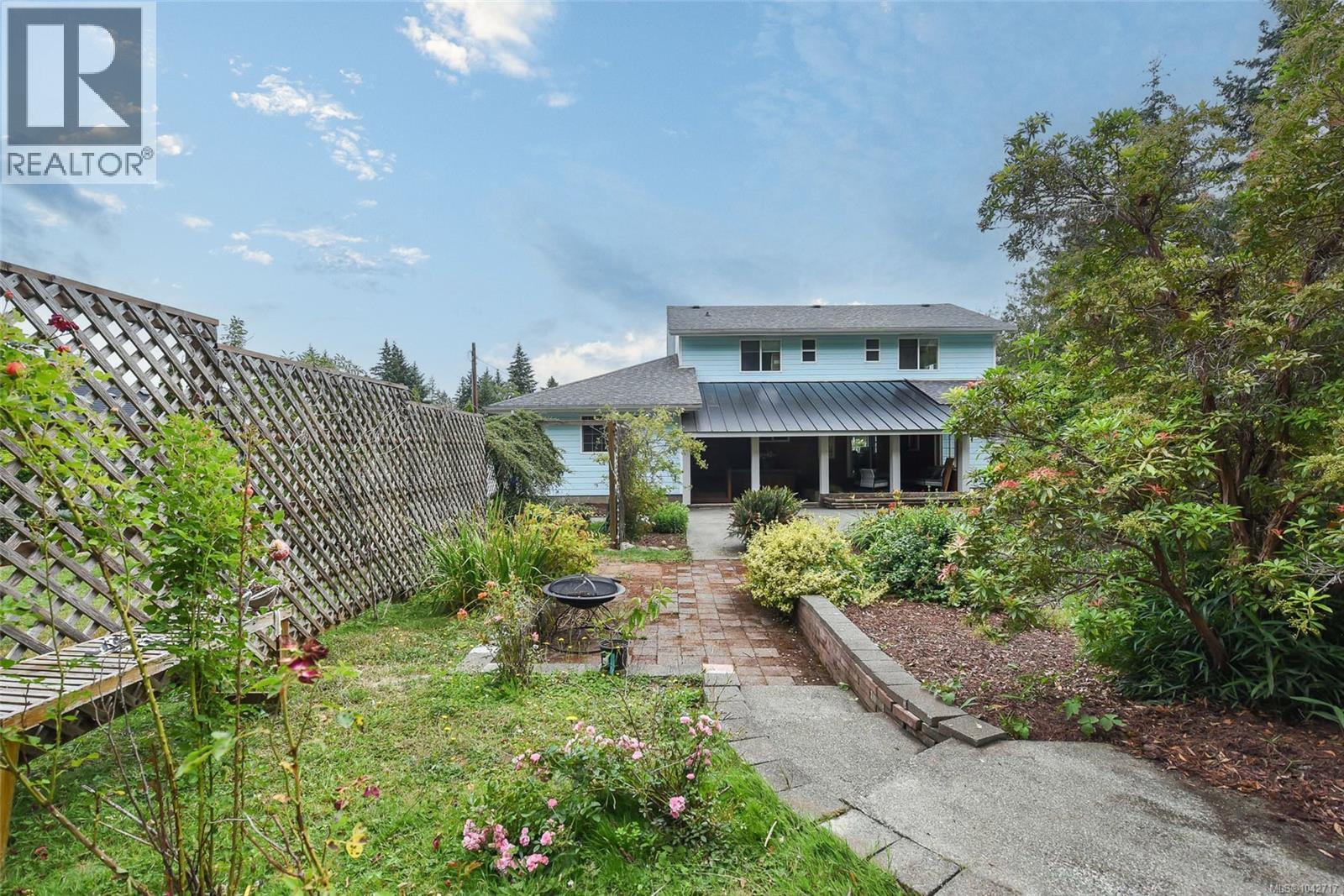 6587 Mystery Beach Rd, Fanny Bay, British Columbia  V0R 1W0 - Photo 54 - 1042717