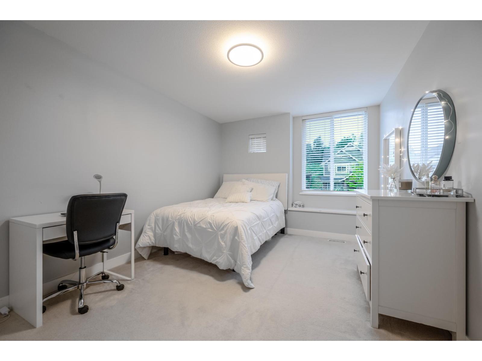2338 Chardonnay Lane, Abbotsford, British Columbia  V4X 0A6 - Photo 19 - R3154084