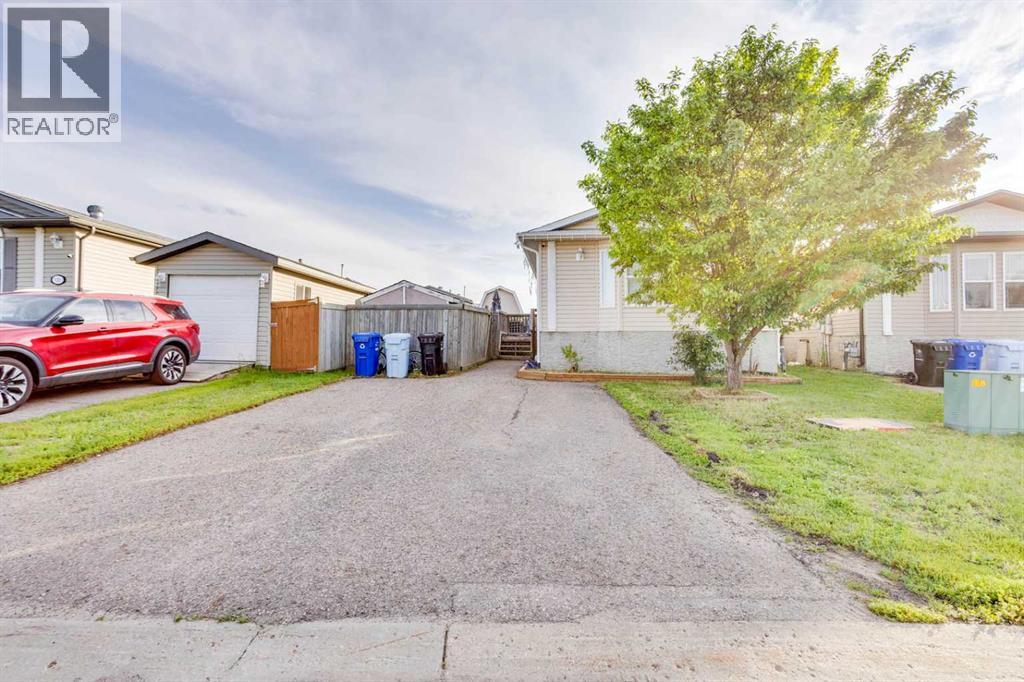 125 Balsam Way, Fort McMurray, Alberta