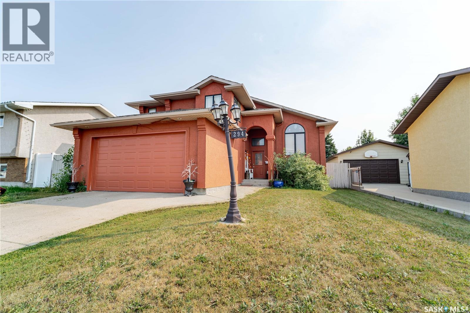 294 Wellington Drive, Moose Jaw, Saskatchewan  S6K 1A4 - Photo 30 - SK045371
