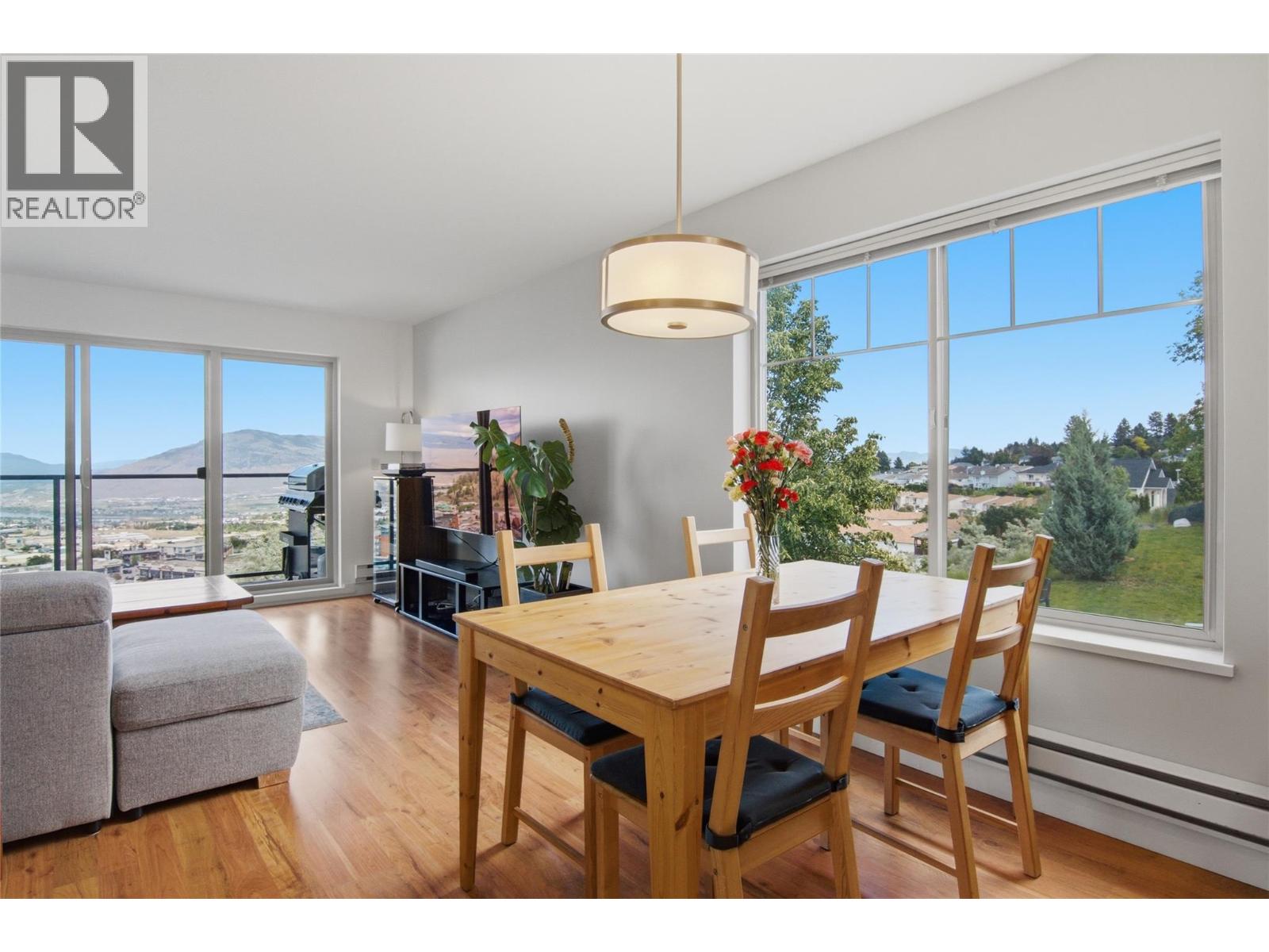 1110 HUGH ALLAN Drive Unit# 12, Kamloops, British Columbia